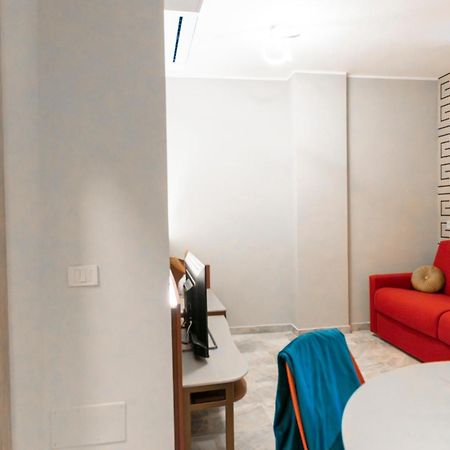 Apartment Miki - Sammartini 33 Milan Luaran gambar